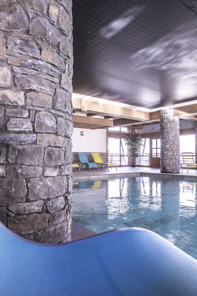 Cgh Residences And Spa Les Chalets De Leana 雷加霍斯达哈施 外观 照片