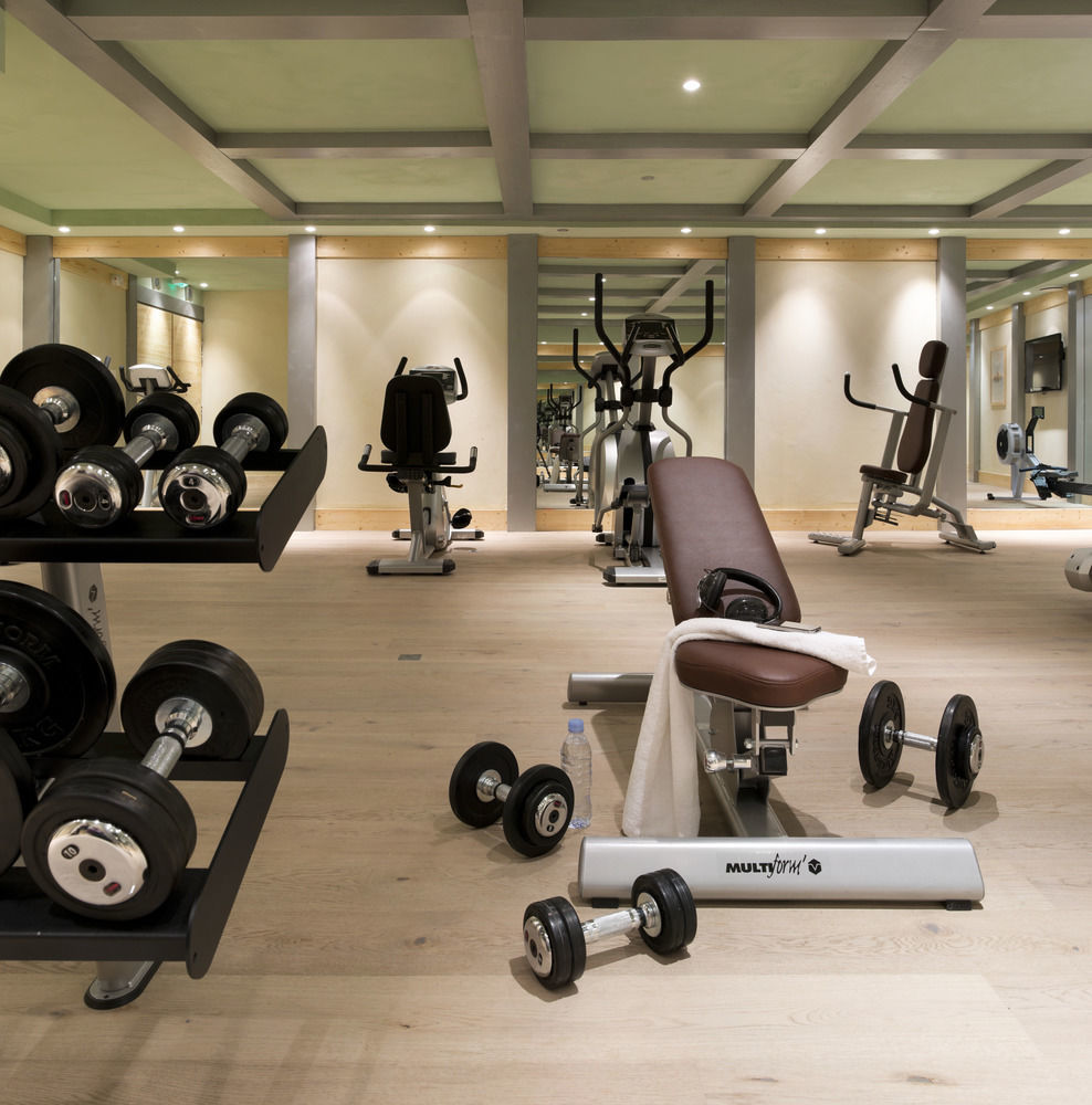 Cgh Residences And Spa Les Chalets De Leana 雷加霍斯达哈施 外观 照片